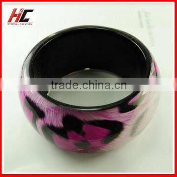 New Arrival Promotion Fashion Polyester Resin Bangle