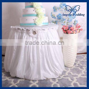 CL054A New 2015 made in china round fancy wedding white taffeta cake table cloth with flower