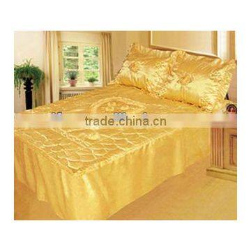 4pcs Satin Embroidery Bedspread Set