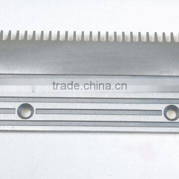 Escalator Comb Plate 214*142.4*8.4mm, Aluminum, 25T, right, 214x142.4x8.4mm