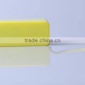 Hot Selling OEM 2600mAh Universal Portable Power Bank