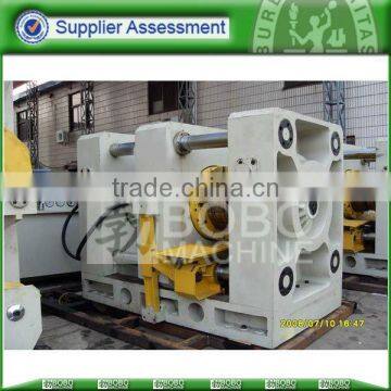 Hydraulic wheel flaring machine