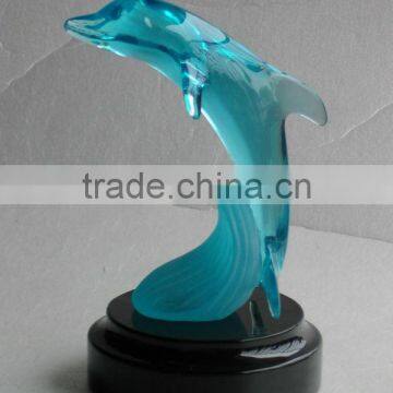 Wholesale custom resin glass dolphin animal figurines