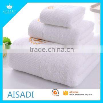 Wholesale Luxury 5 Star Hotel Bath Towels Custom Plain White 100 Cotton Bath Towel