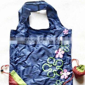 promotional strawberry polyester foldable shopping bag