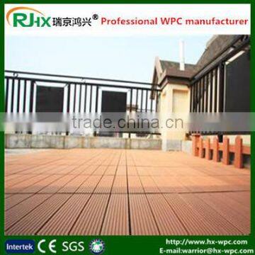 Natural wood composite deck flooring with Solid hard design/wood composite deck with popular design