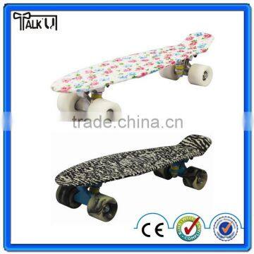 Fashion Style Retro Cruiser Skateboard Graphic Newspaper Board Plastic Skateboard