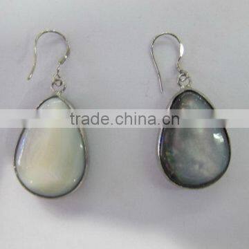 Fashionable hot sale double sided pearl earring