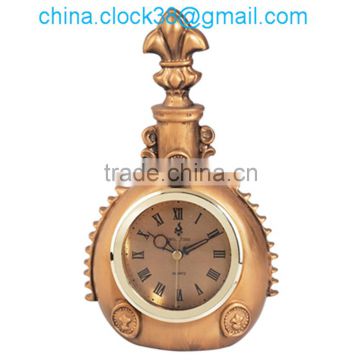 poly resin clock resin european design clock golden color resin clock