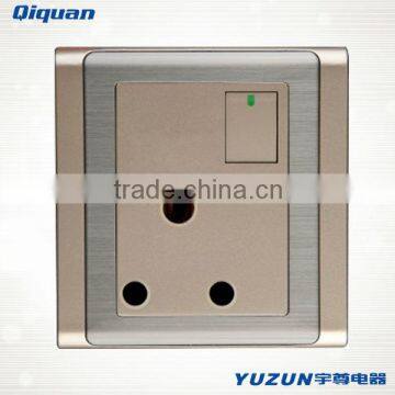 15 amp switched socke