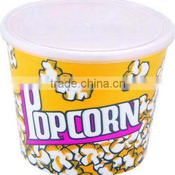 Plastic popcorn bucket with lid