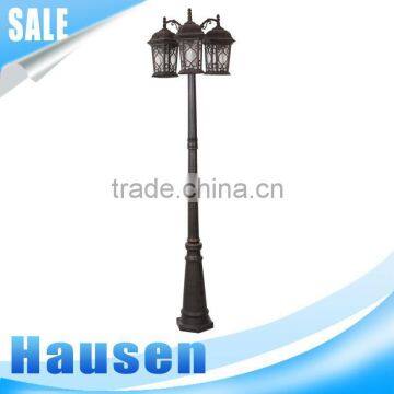 European Style Durable 3 Head IP44 Street Lamp Post