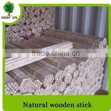 very straight natural wooden brush handle with strecth film packing