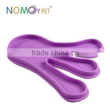 Small purple footprint plastic insulated water and food bowl for reptile and pet