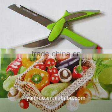 Kitchen Knife with Cutting Board 2 in 1 Universal Knife Food Chopper Food Scissors Slicer Vegetable Chopper