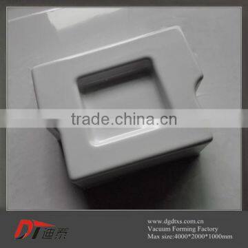 Custome White PMMA Plastic Vacuum Forming Cover photo-3
