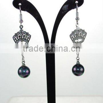 crown alloy shell earring