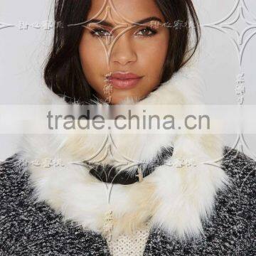 2016 new design European style with adjust leather buttons faux fur scarf woman collar