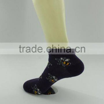 Men Sport Ankle Socks Bulk Wholesales With Cushion Pading on Foot photo-3