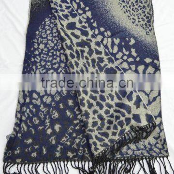 Fashion Large Latest Jacquard Wool Leopard 100%viscose Winter Shawl photo-4
