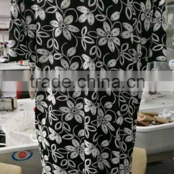 Hot ! Fashion Black and Grey Big Sleeve Floral Blouse for Middle Aged Women photo-2