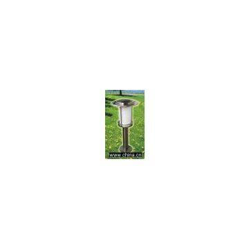 Solar lawn light