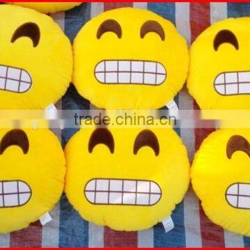 Factory direct wholesale custom whatsapp emoji pillow