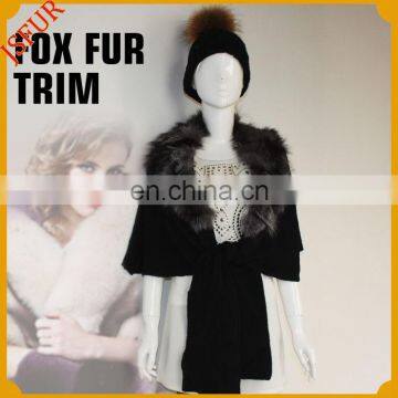 Fashion style handmade wool knitted shawl with fox fur trim shawl