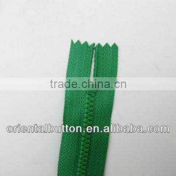 VF3# Plastic Zipper Close-end Fabric Tape KCC Zipper photo-2