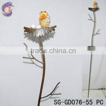 metal bird feeder stake for garden decorating and using