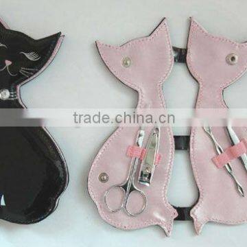 Animal shape case Manicure Set