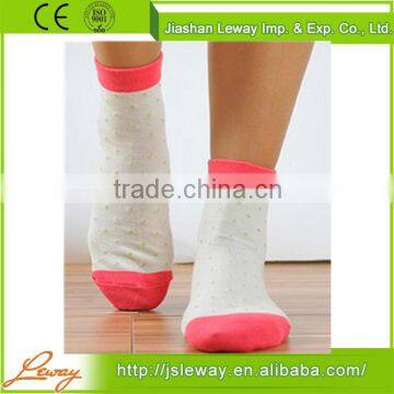 Solid Color Crew Woman Tube Sock