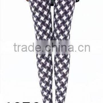 USA Trendy Square Rhombus Tartan Digital Print Leggings