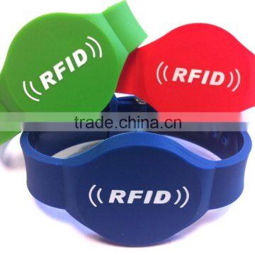 Best selling products LF 125kHz/HF 13.56MHz RFID chip silicone wristband silicon bracelet with logo