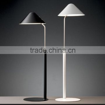 Modern Metal Shelf Floor Lamp with Down lighting for Hotel Decoration