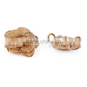 Flower shape gold metal finding connector