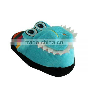 Faddish hard soie indoor slippers