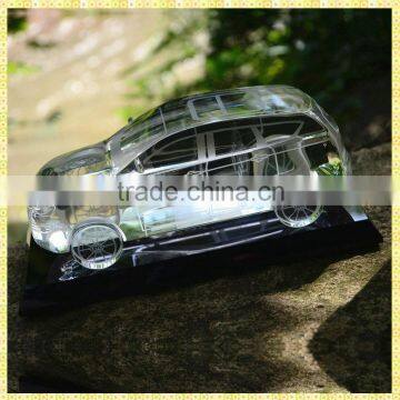 Unique Model Small Crystal Glass Car For Office Table Decorations