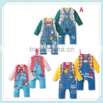 Mickey & Minnie autumn baby boys and girls long-sleeved printing trade Romper baby coveralls's clothing