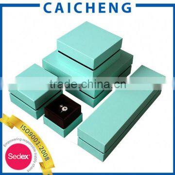 spring hinge long jewelry box