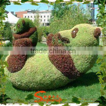 2015 best selling Various shapes artificial panda topiary decorative panada topiary