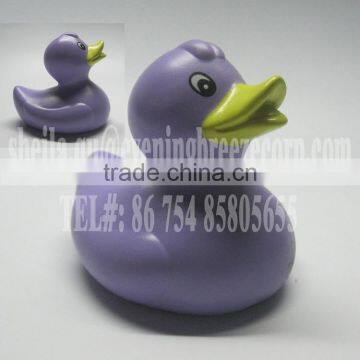 8cm promotional purple rubber duck , floating purple bath duck, purple duck with logo imprint