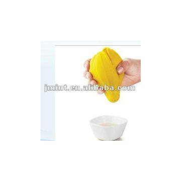 Silicone Lemon Squeezers