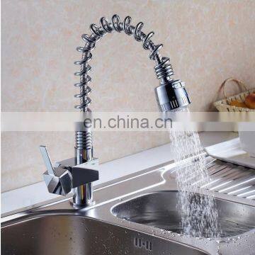 Unique Design Deck Mounted Single Handle Pull Out Kitchen Faucet