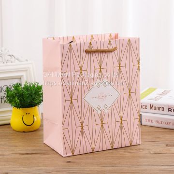 Small shopping paper gift packaging luxury bag