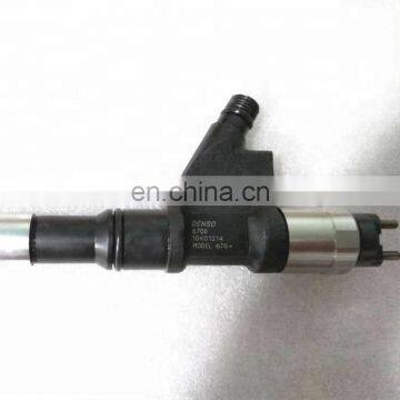 high quality Original fuel common rail injector 095000-6700 095000-6701