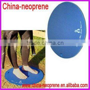 Neoprene Mats for Surfering