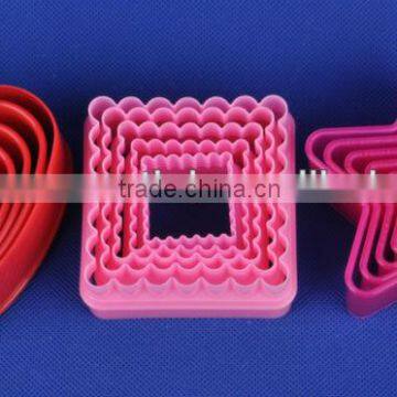 Different shapes plastic cookie cutter set