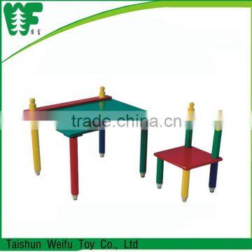 kids study table and stool