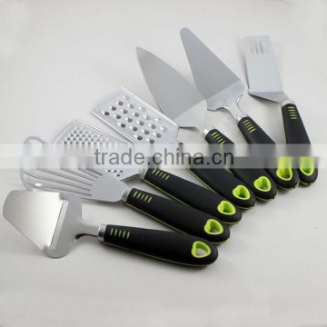 Plastic handle flat cheese grater and food spatular